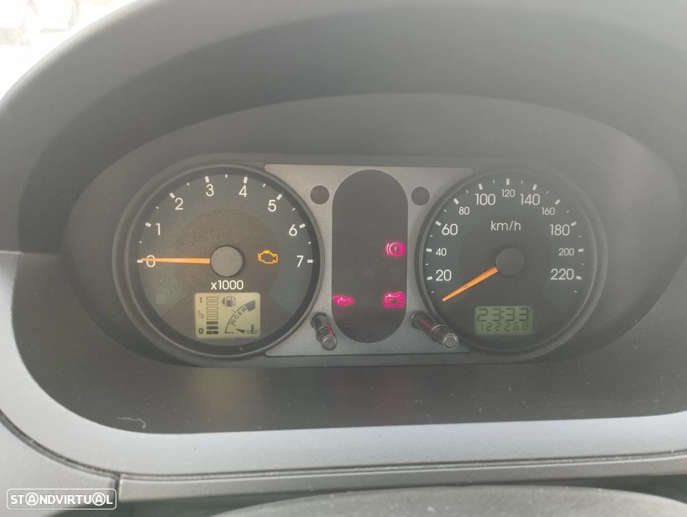 Ford Fiesta 1.4 Ghia - 2