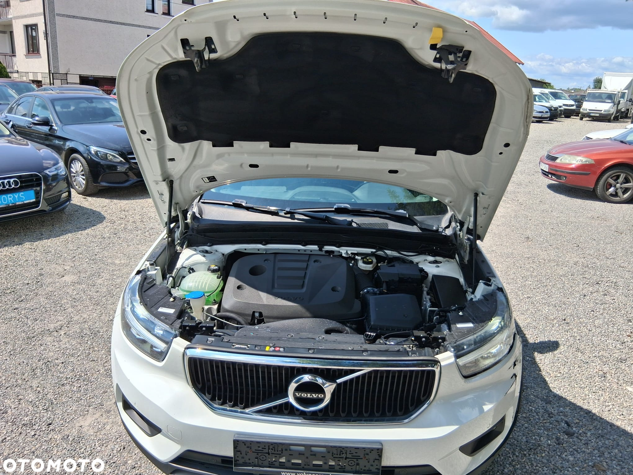 Volvo XC 40 D3 AWD Momentum - 39