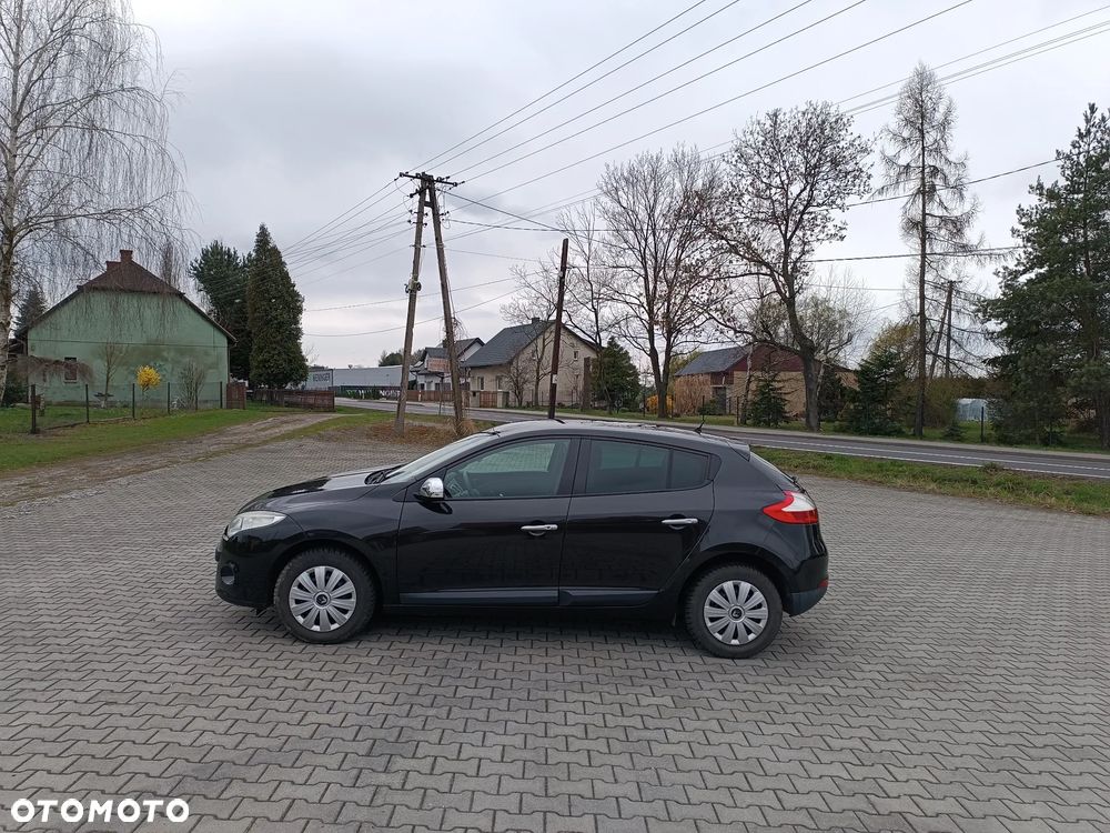 Renault Megane 1.6 16V Confort Privilege - 3