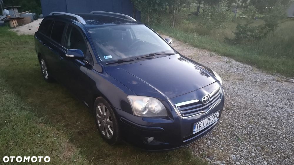 Toyota Avensis 2.0 D-4D Sol - 19