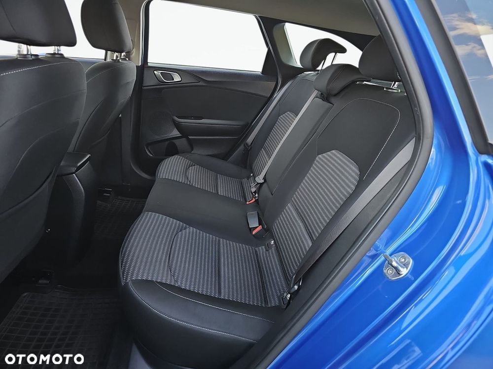 Kia Ceed 1.5 T-GDI M - 24