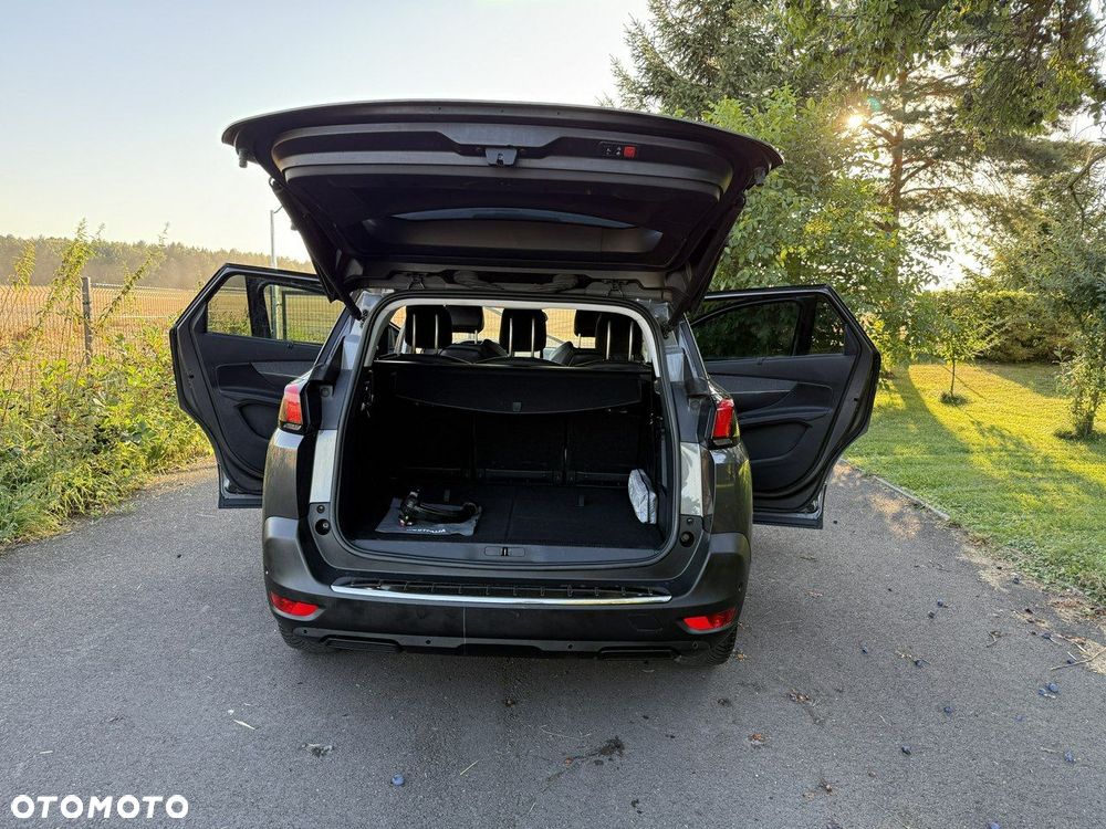 Peugeot 5008 2.0 HDi Allure 7os - 30