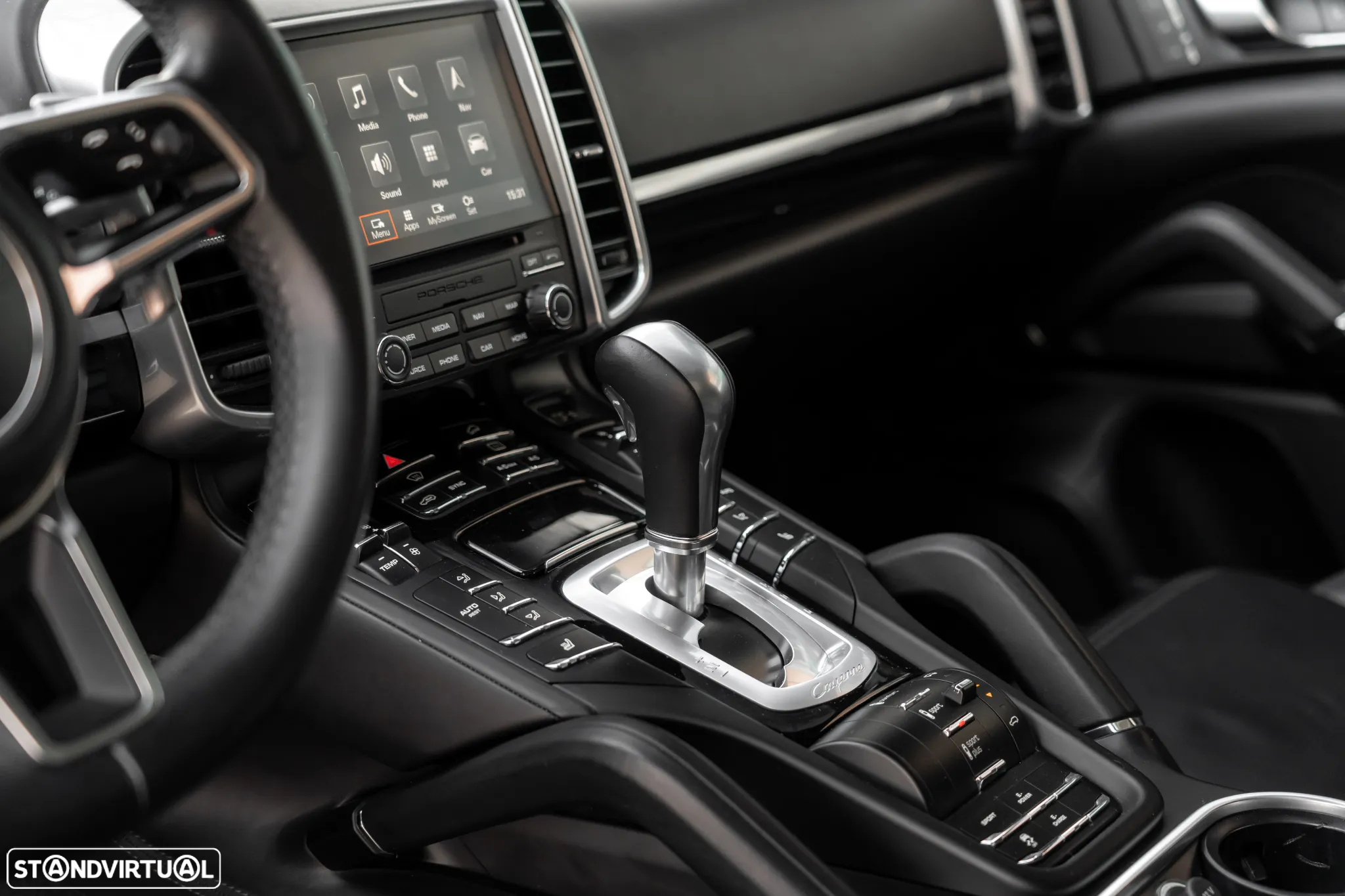 Porsche Cayenne - 13