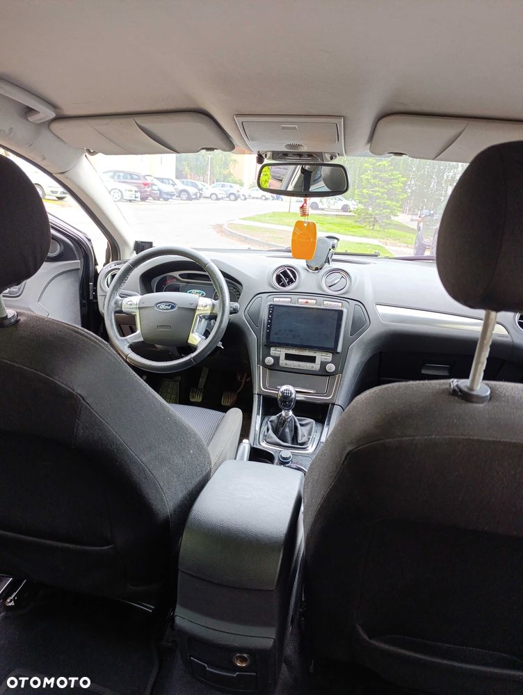 Ford Mondeo - 4