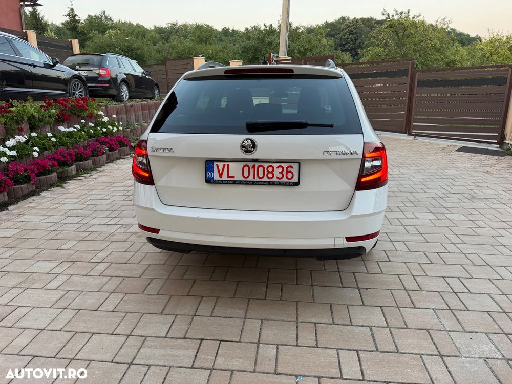 Skoda Octavia 2.0 TDI DSG Soleil - 12