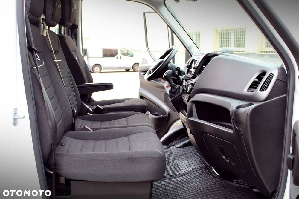 Iveco Daily 35S18 kontener 9eu palet + winda Dhollandia750kg - 24