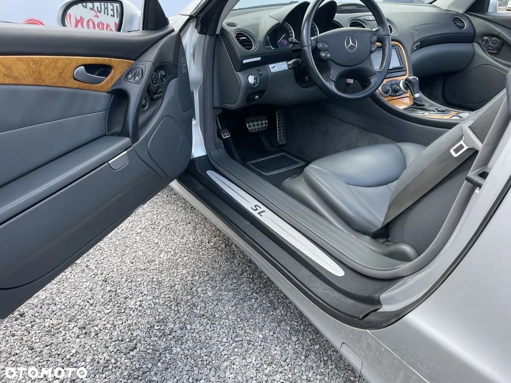 Mercedes-Benz SL 500 - 31