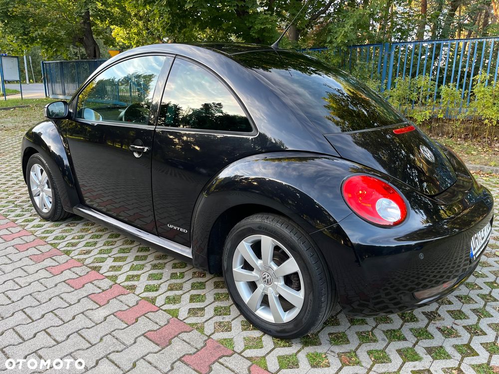 Volkswagen New Beetle 1.4 United - 2