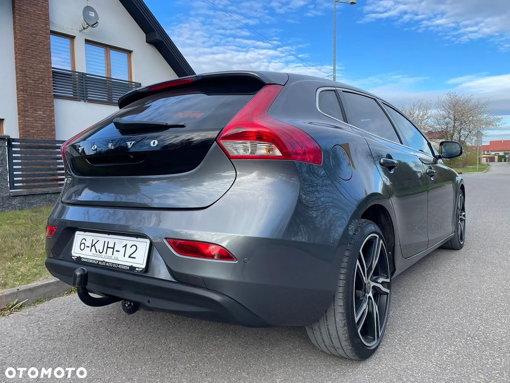 Volvo V40 D2 Summum - 5