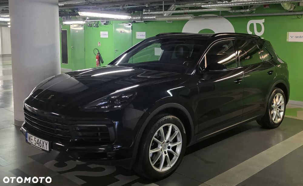 Porsche Cayenne Standard - 3