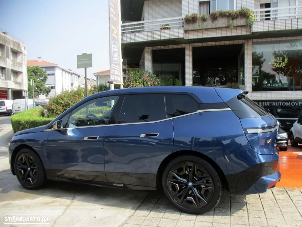 BMW iX xDrive 50 Pack Desportivo - 3