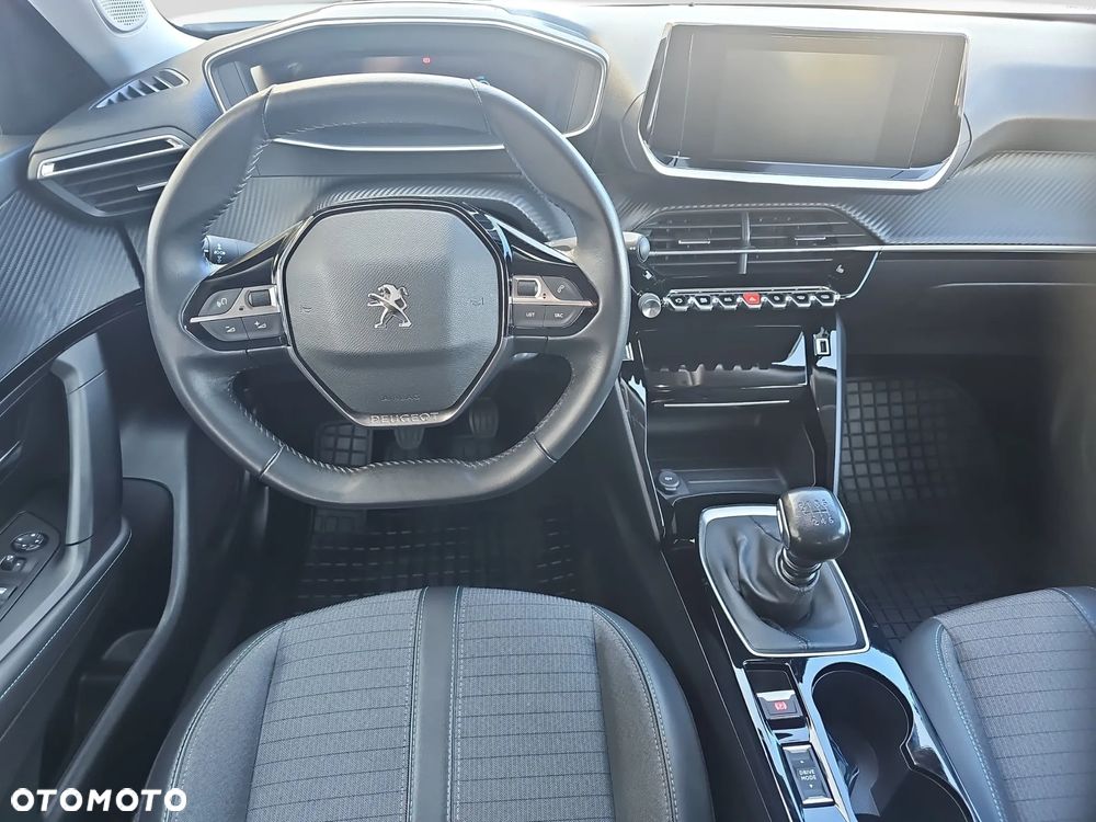 Peugeot 2008 1.2 PureTech Allure Pack S&S - 9