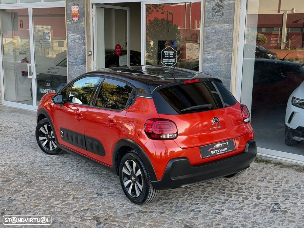 Citroën C3 1.2 PureTech Shine - 2