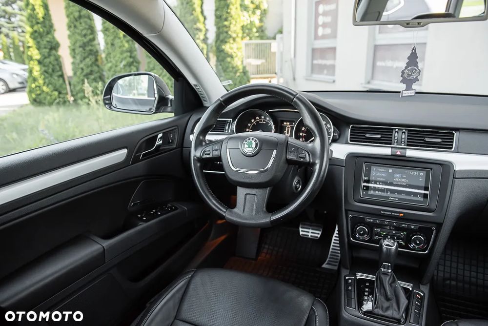 Skoda Superb - 25