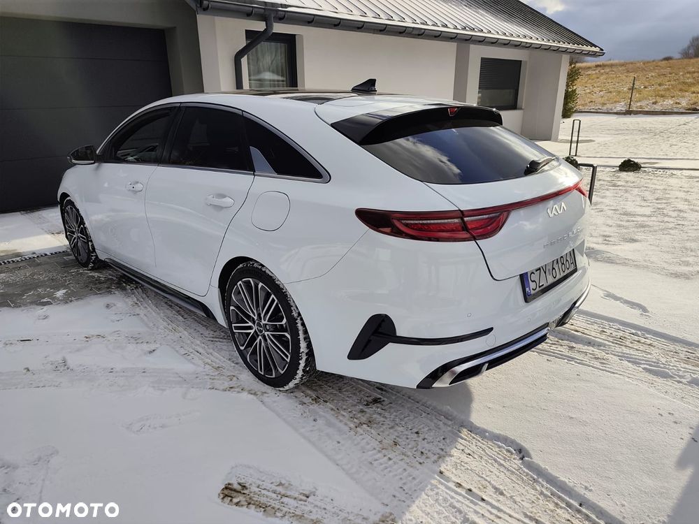 Kia ProCeed 1.5 T-GDI GT Line DCT - 4