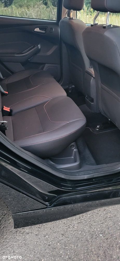 Ford Focus 1.5 EcoBoost ST-Line Red ASS - 4
