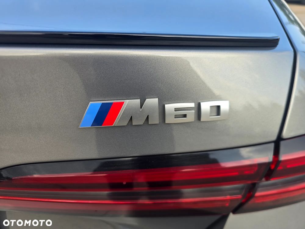 BMW i5 83.9kWh M60 xDrive - 16