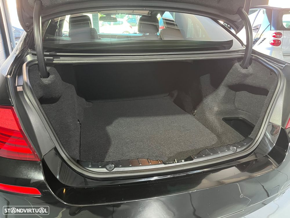 BMW 520 d Pack M Auto - 33