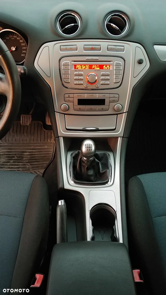 Ford Mondeo 1.8 TDCi Silver X - 10