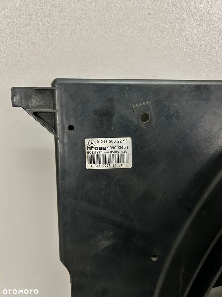 MERCEDES W211 LIFT WENTYLATOR OBUDOWA A2125000493 A2115002293 850W - 4