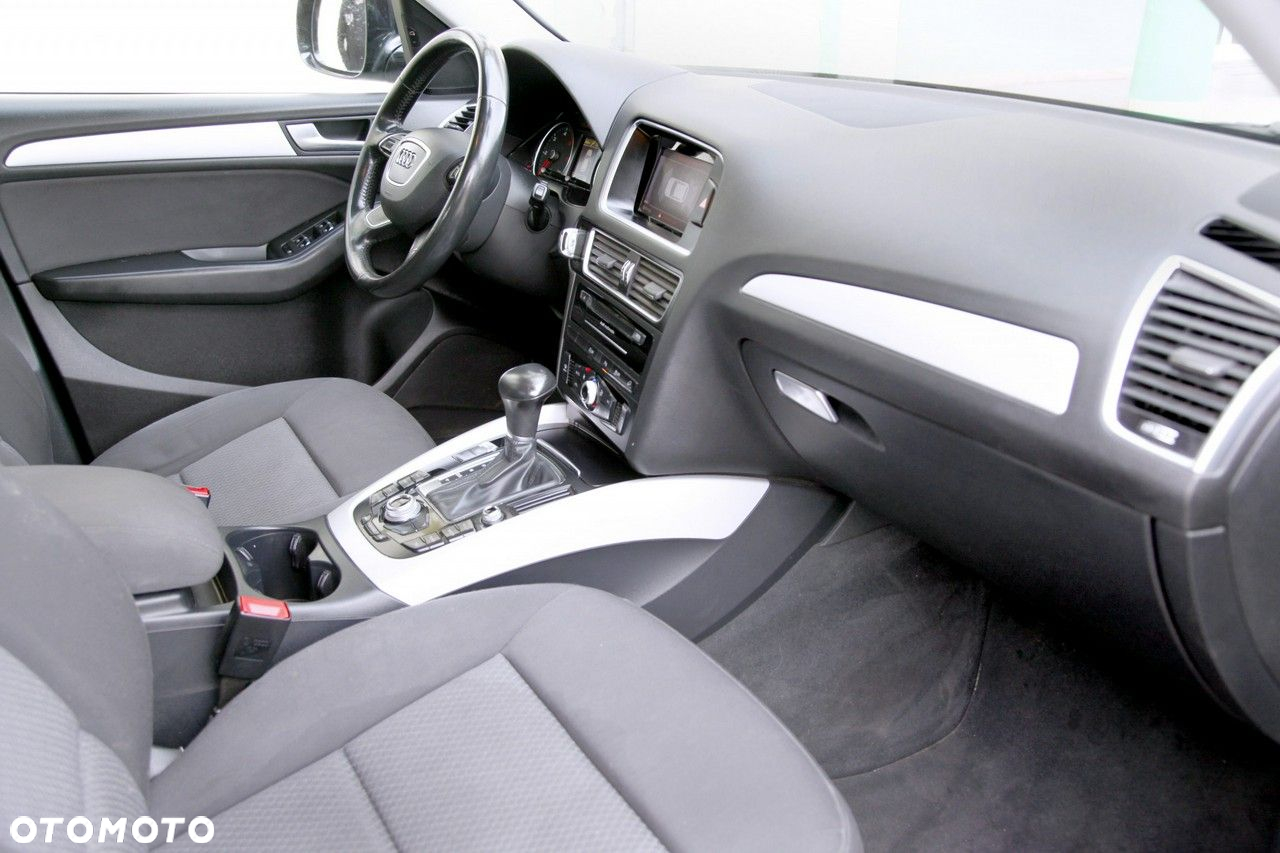 Audi Q5 2.0 TDI S tronic - 8