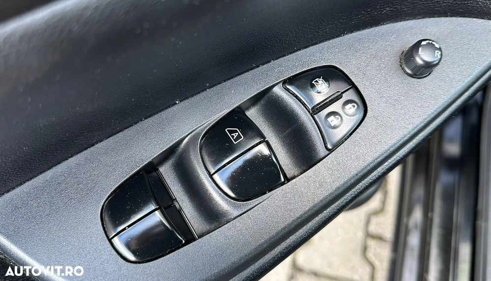Nissan Pulsar - 29