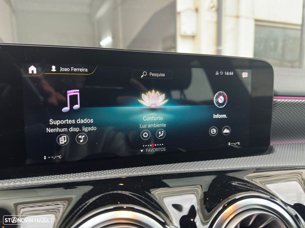 Mercedes-Benz CLA 200 - 24