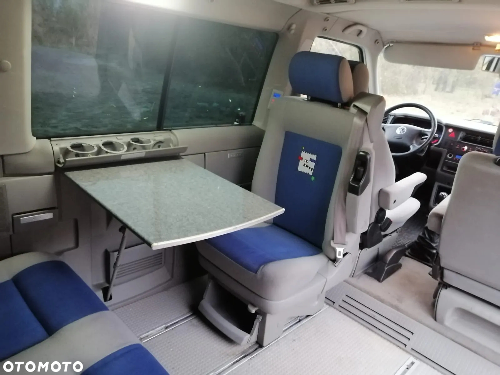 Volkswagen Multivan - 20