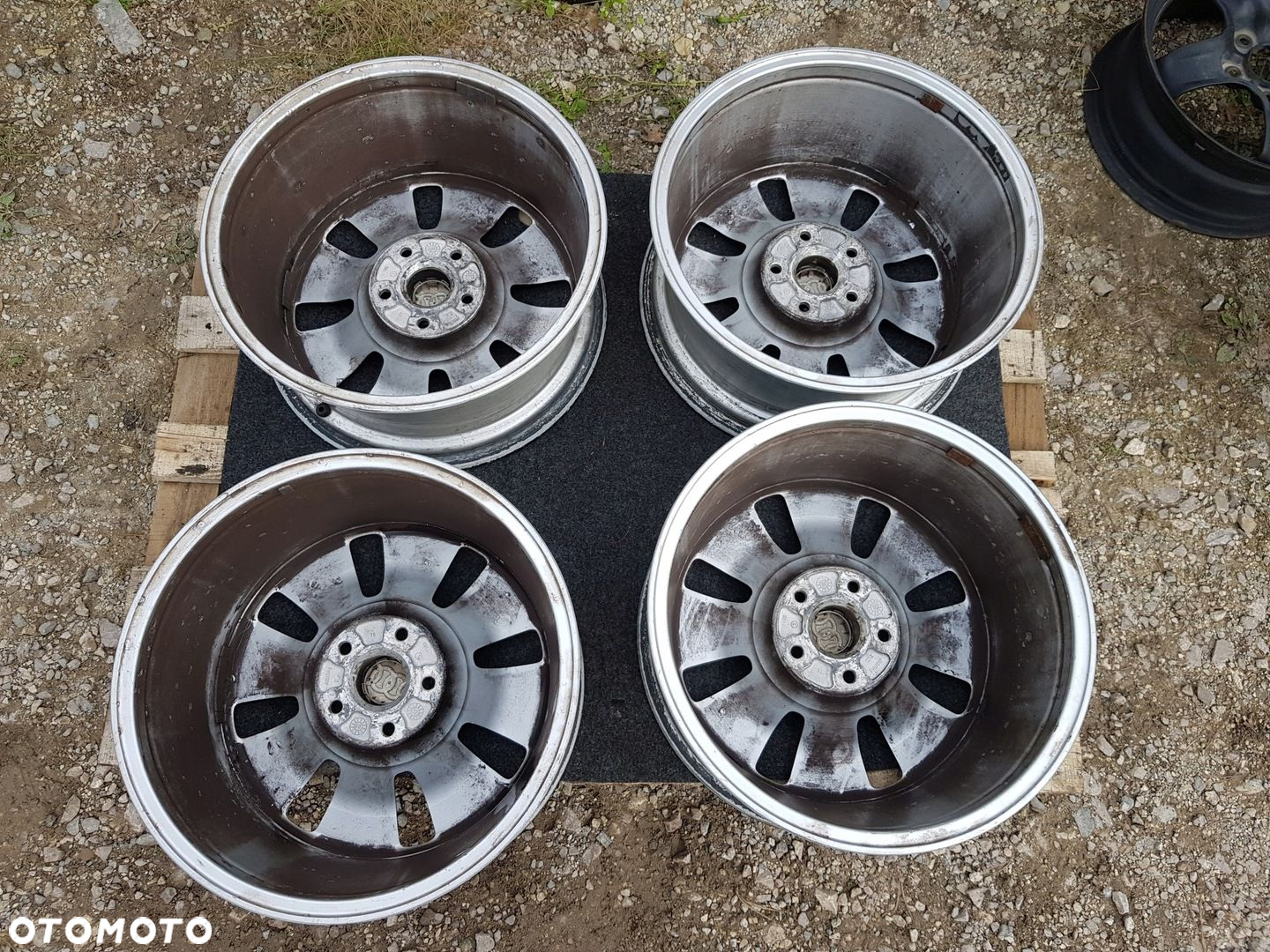 ALUFELGI AUDI A6 C5 A3 8.0 x 17 5X112 ET35 4B3601025A - 8