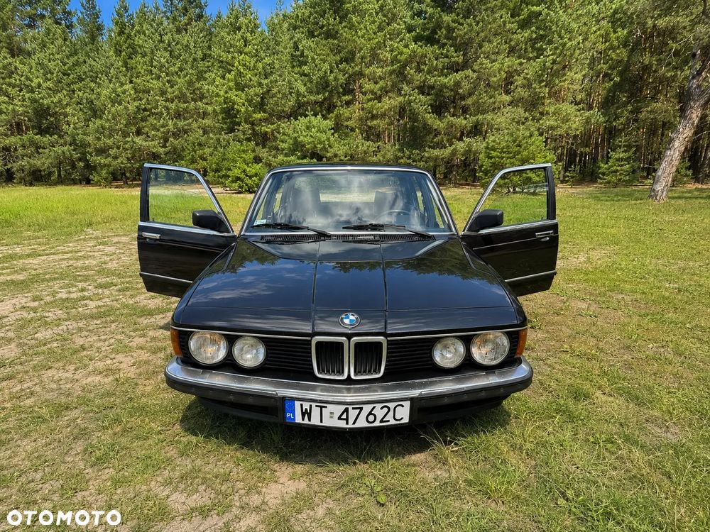 BMW Seria 7 - 14