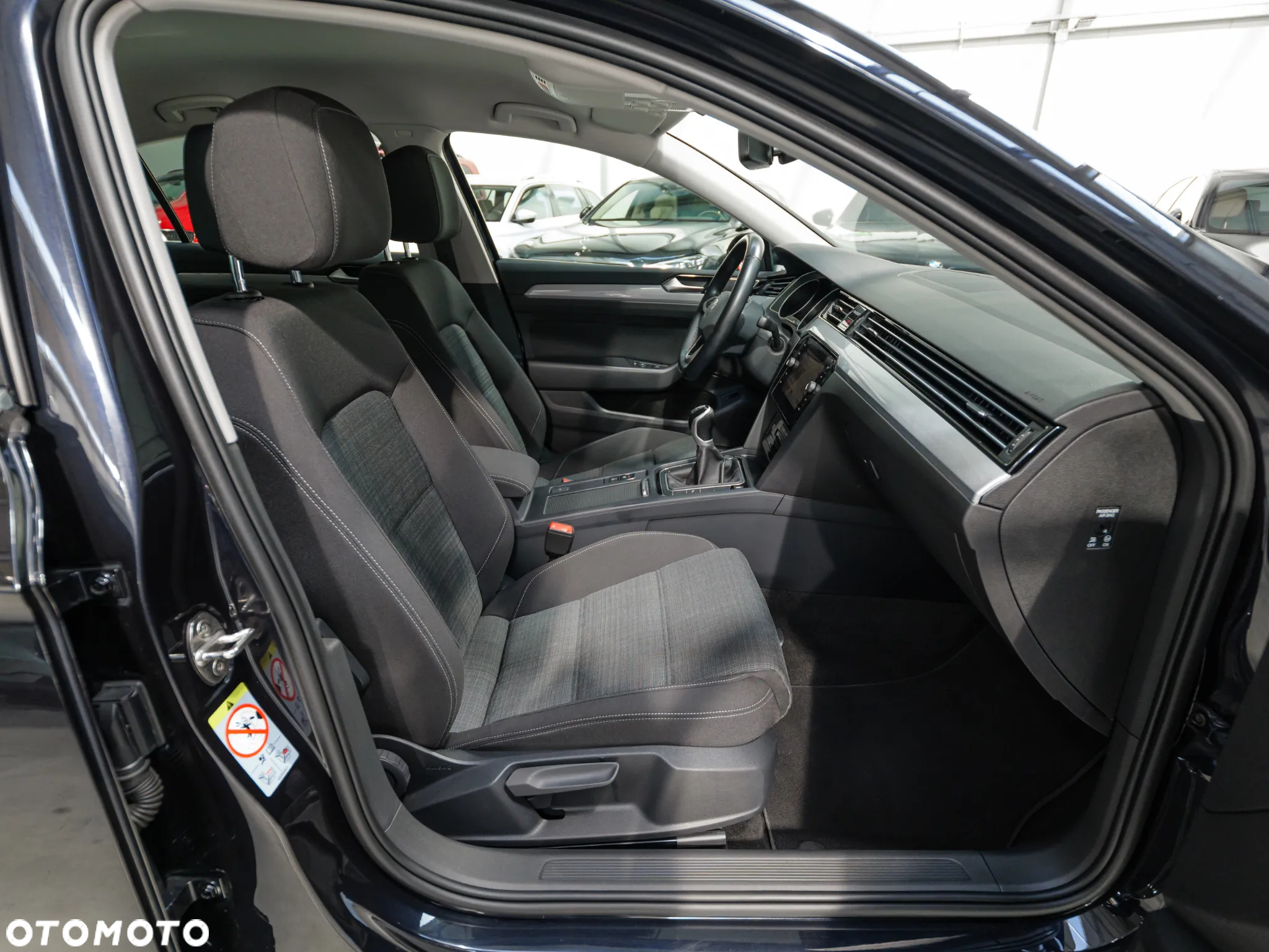 Volkswagen Passat 2.0 TDI EVO Business - 22