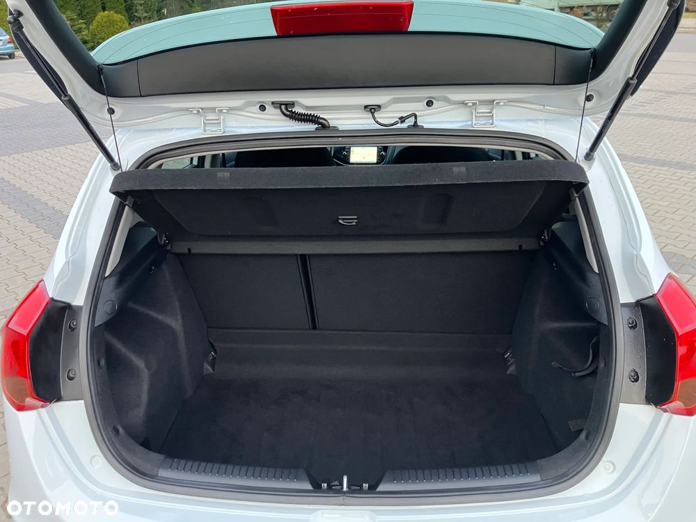 Kia Ceed 1.6 CRDi GT Line - 38