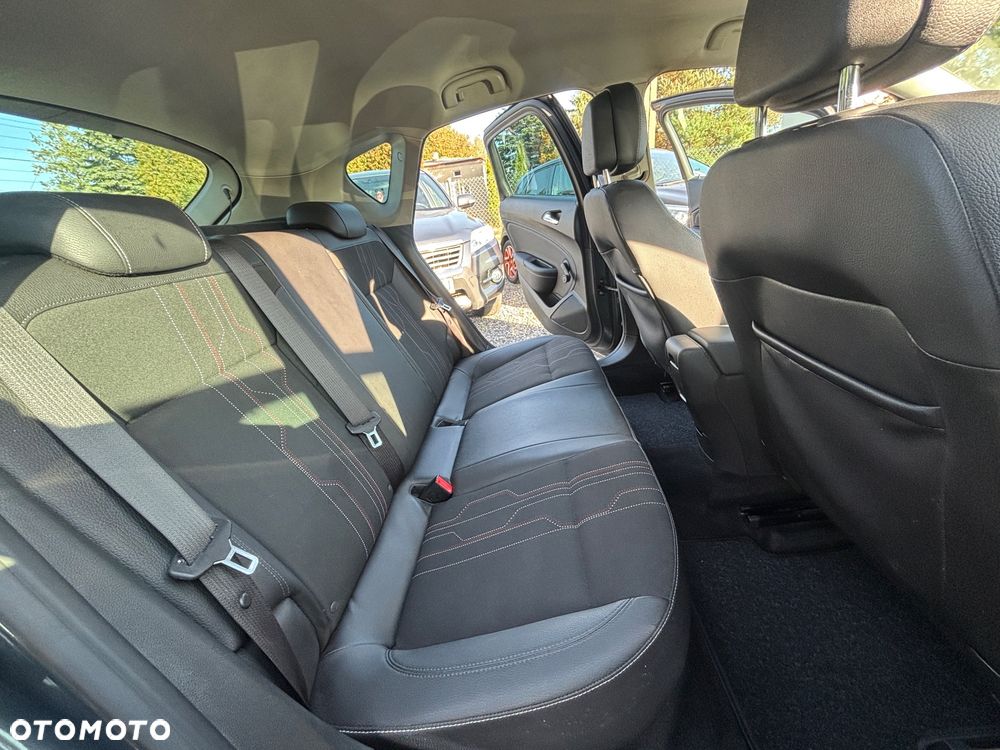 Opel Astra 1.4 Turbo Edition Sport - 15