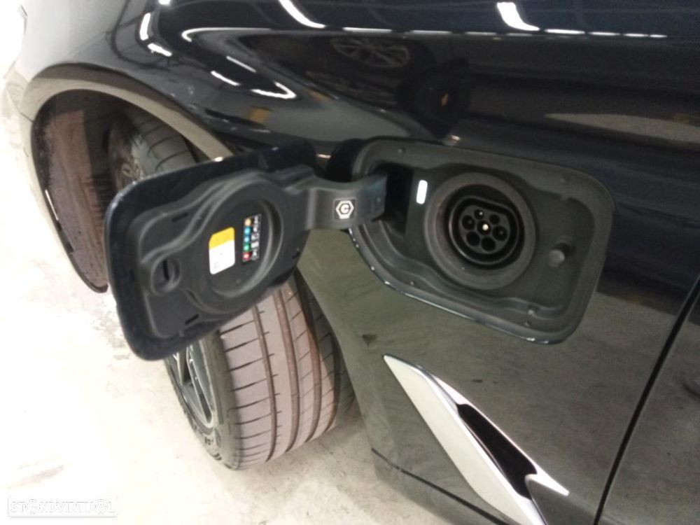 BMW 530 e - 11