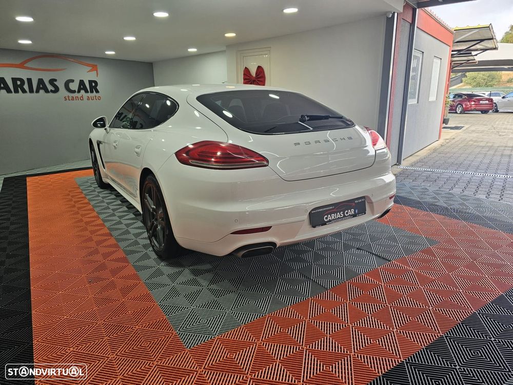 Porsche Panamera Platinum Edition - 6