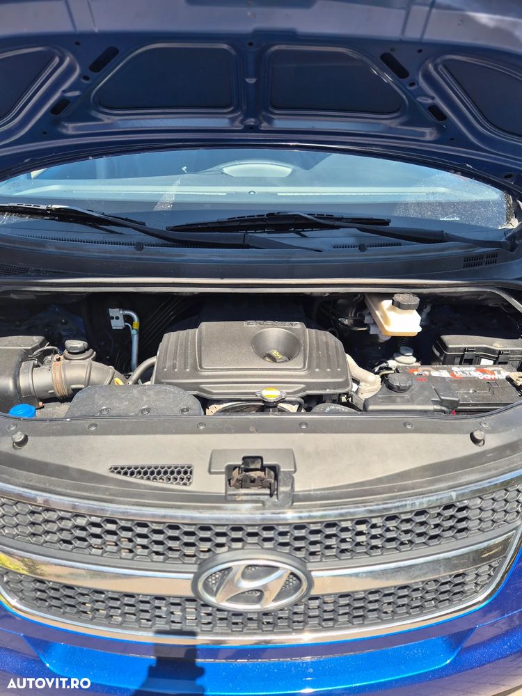 Hyundai H-1 2.5 CRDi Travel Comfort - 10