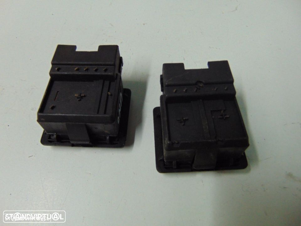 Fiat Uno - botões do vidros eléctricos - 2