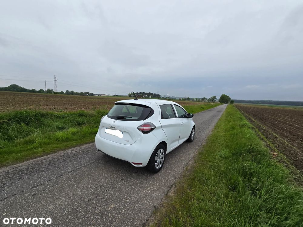 Renault Zoe R135 Z.E 50 Zen - 6