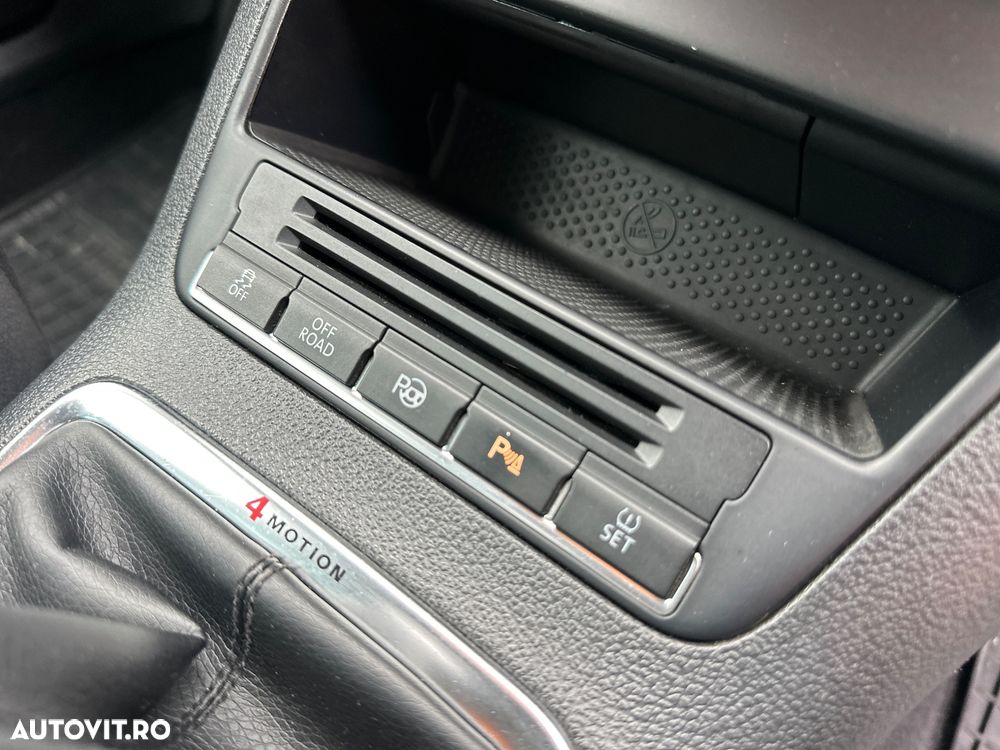 Volkswagen Tiguan 2.0 TDI 4Motion Track & Style - 8