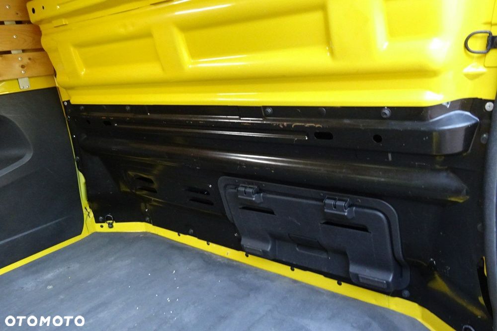Renault Trafic - 30