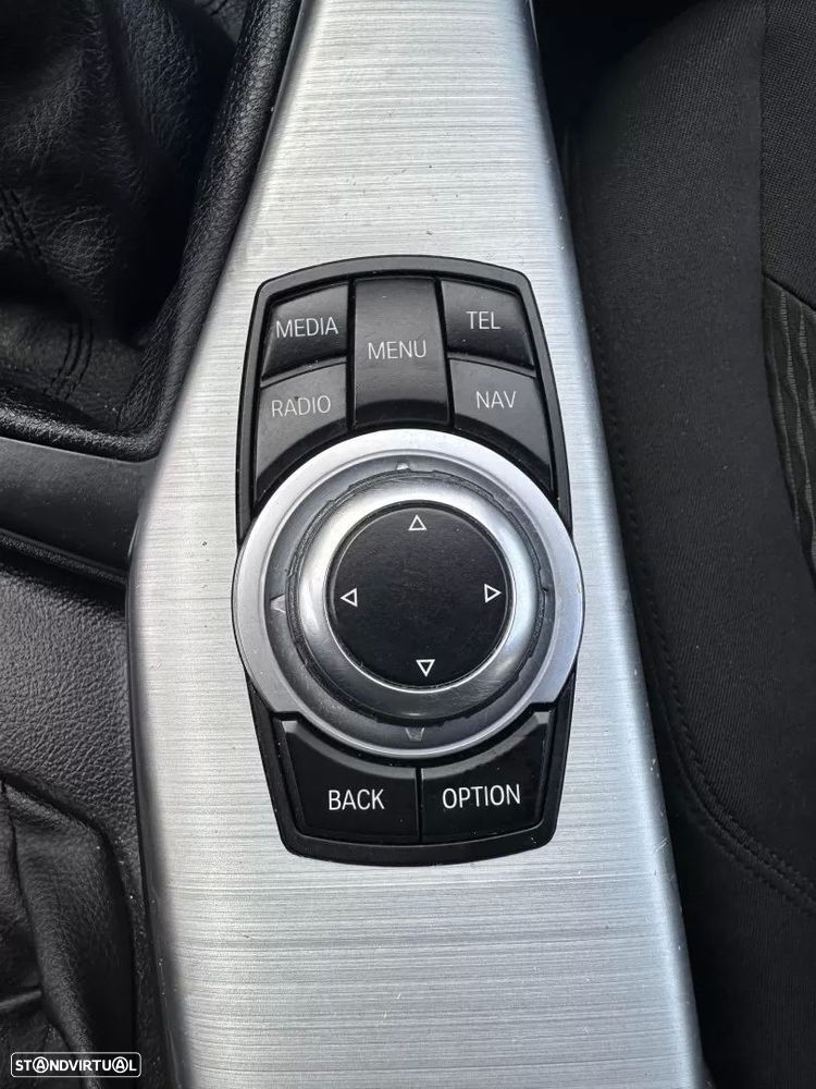 BMW 118 d Line Sport - 33