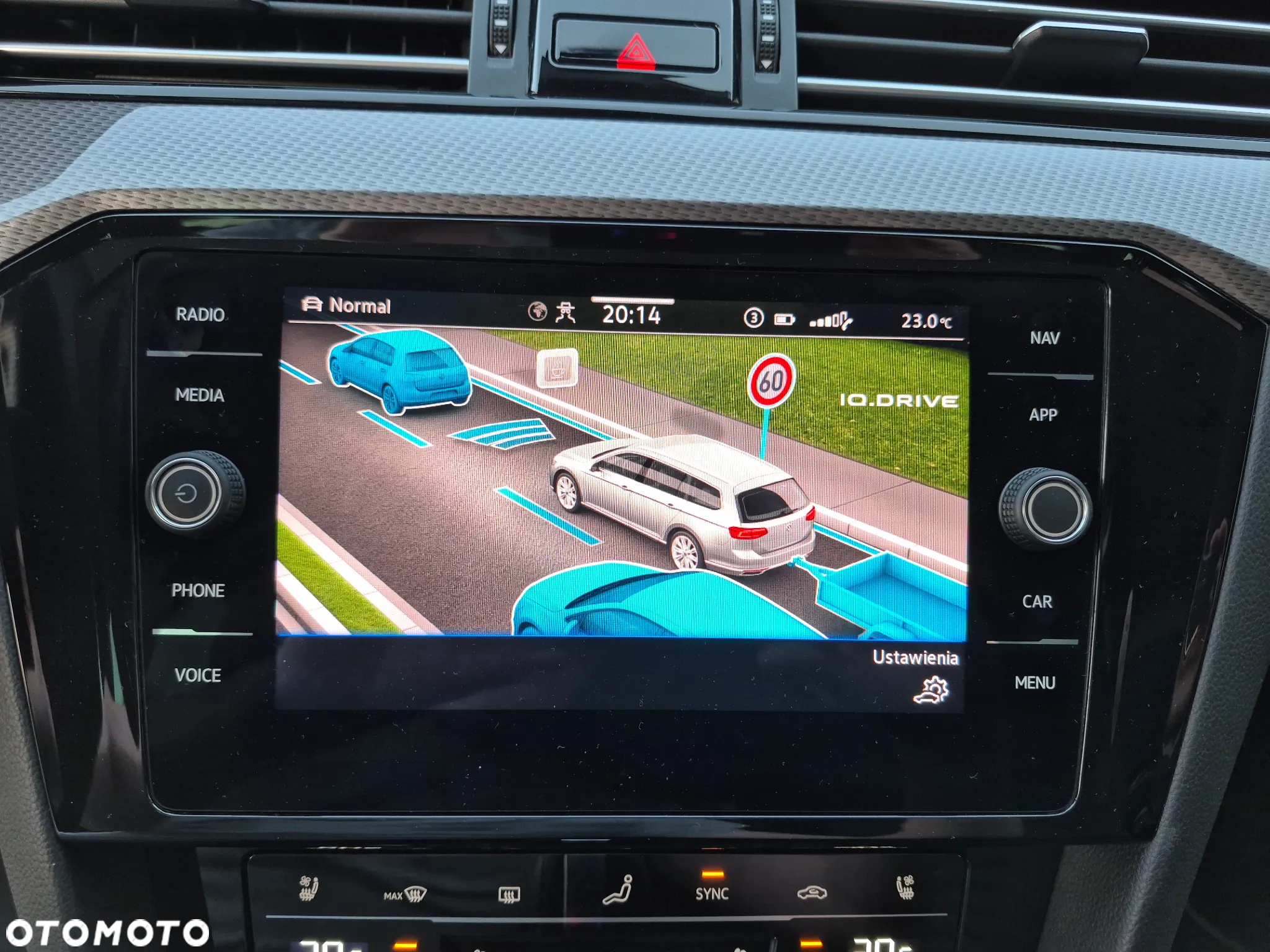 Volkswagen Passat Alltrack 2.0 TSI 4Mot DSG - 13