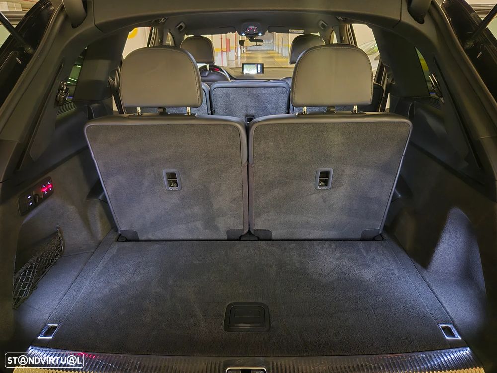 Audi Q7 3.0 TDI quattro S-line Tiptronic 7L - 38