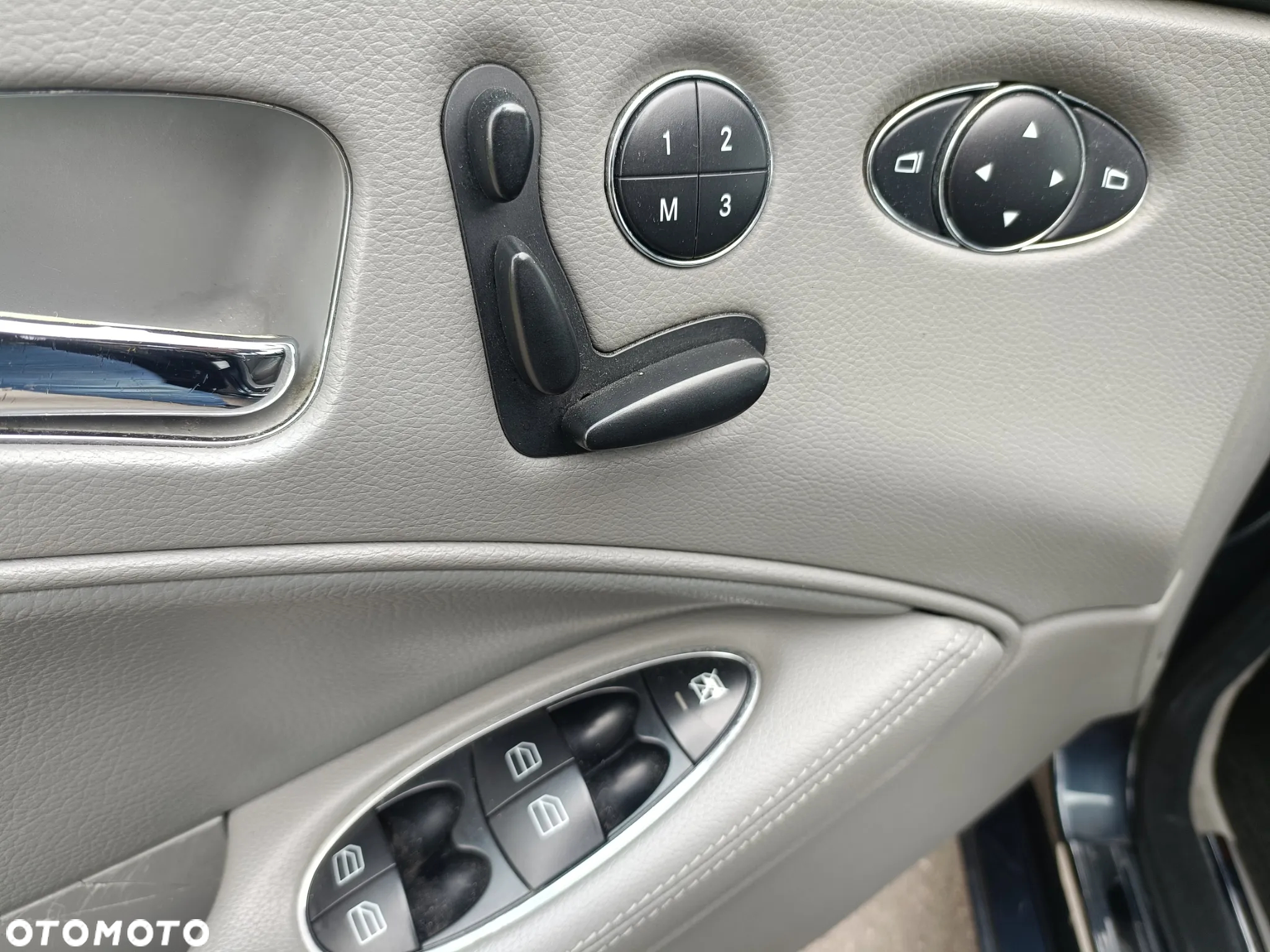Mercedes-Benz CLS 350 - 19