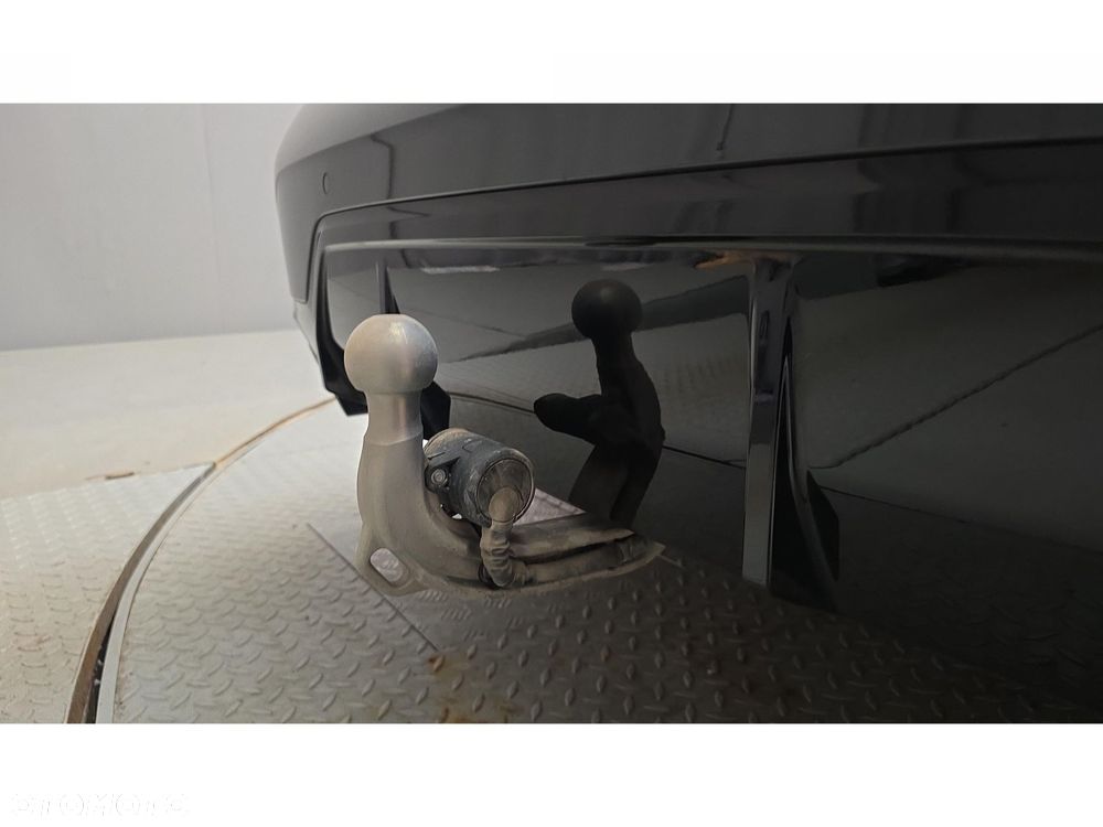 BMW Seria 3 - 29