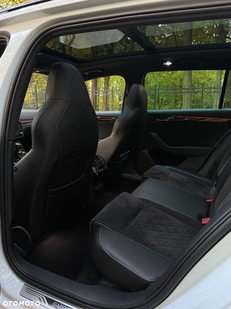 Skoda Superb - 16