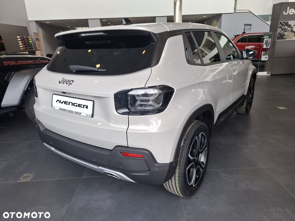 Jeep Avenger 1.2 T3 mHEV Summit FWD eDCT6 - 3