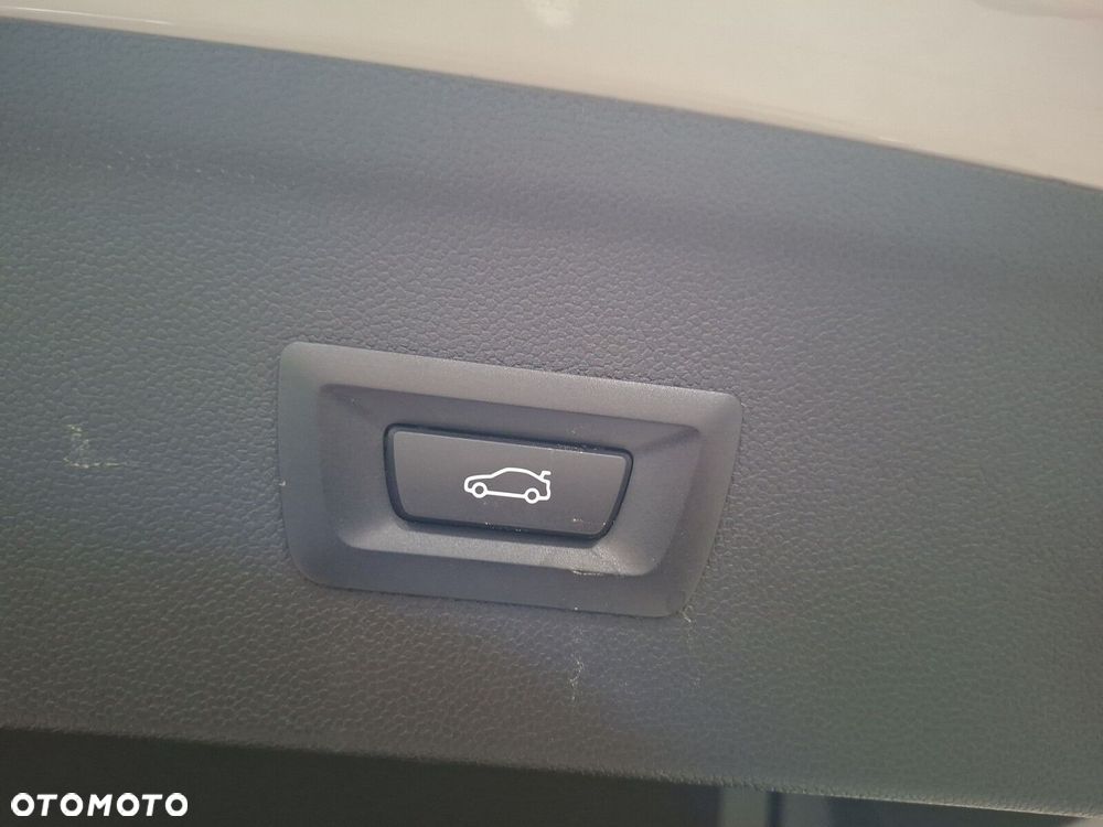 BMW iX xDrive45 100.6kWh - 20