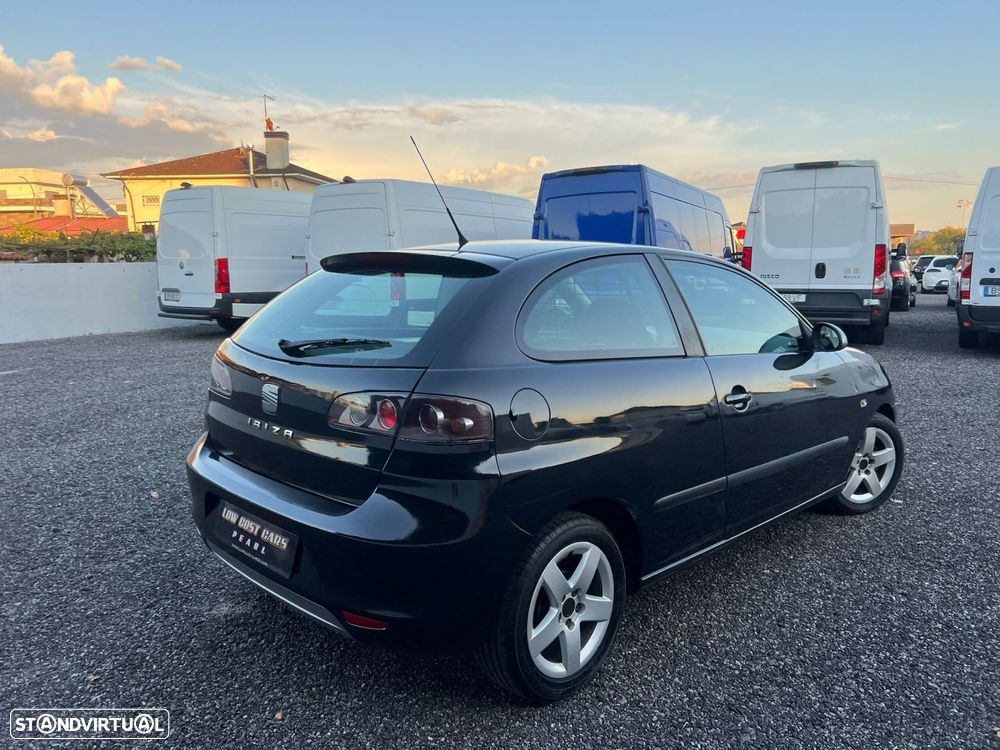 Seat Ibiza 1.4 TDi Business - 3