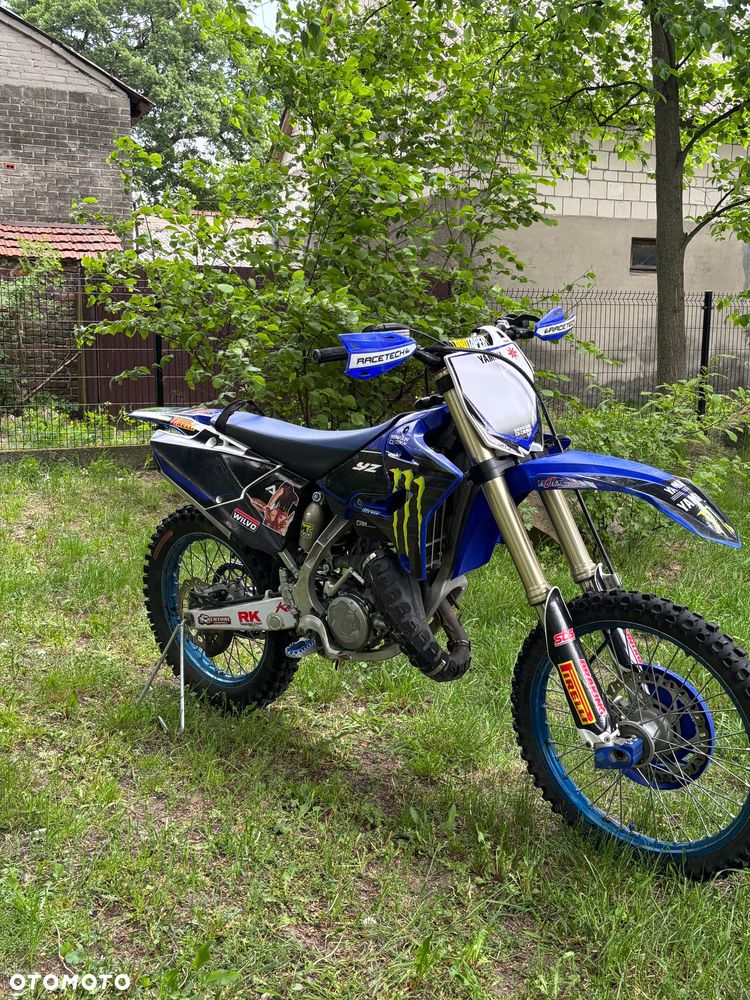 Yamaha YZ - 5